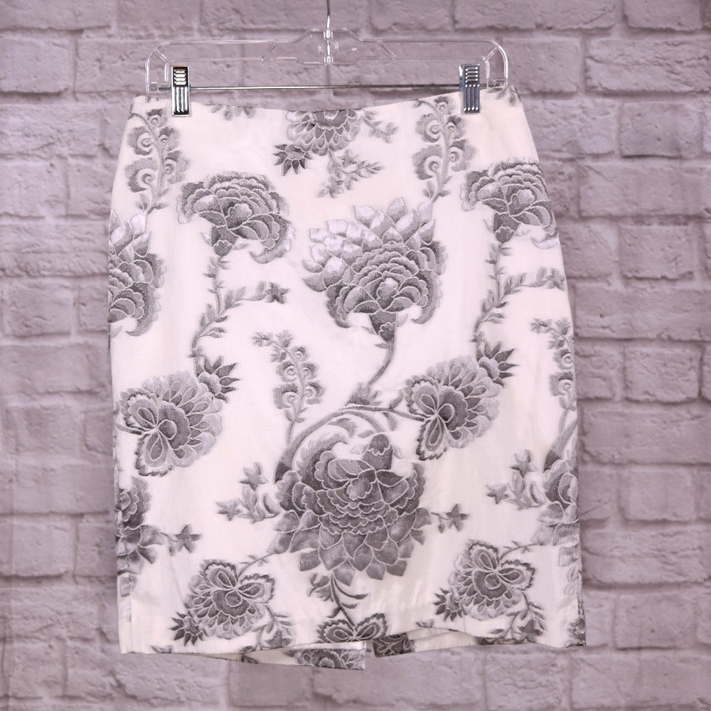 WHBM Pencil Skirt Size 6